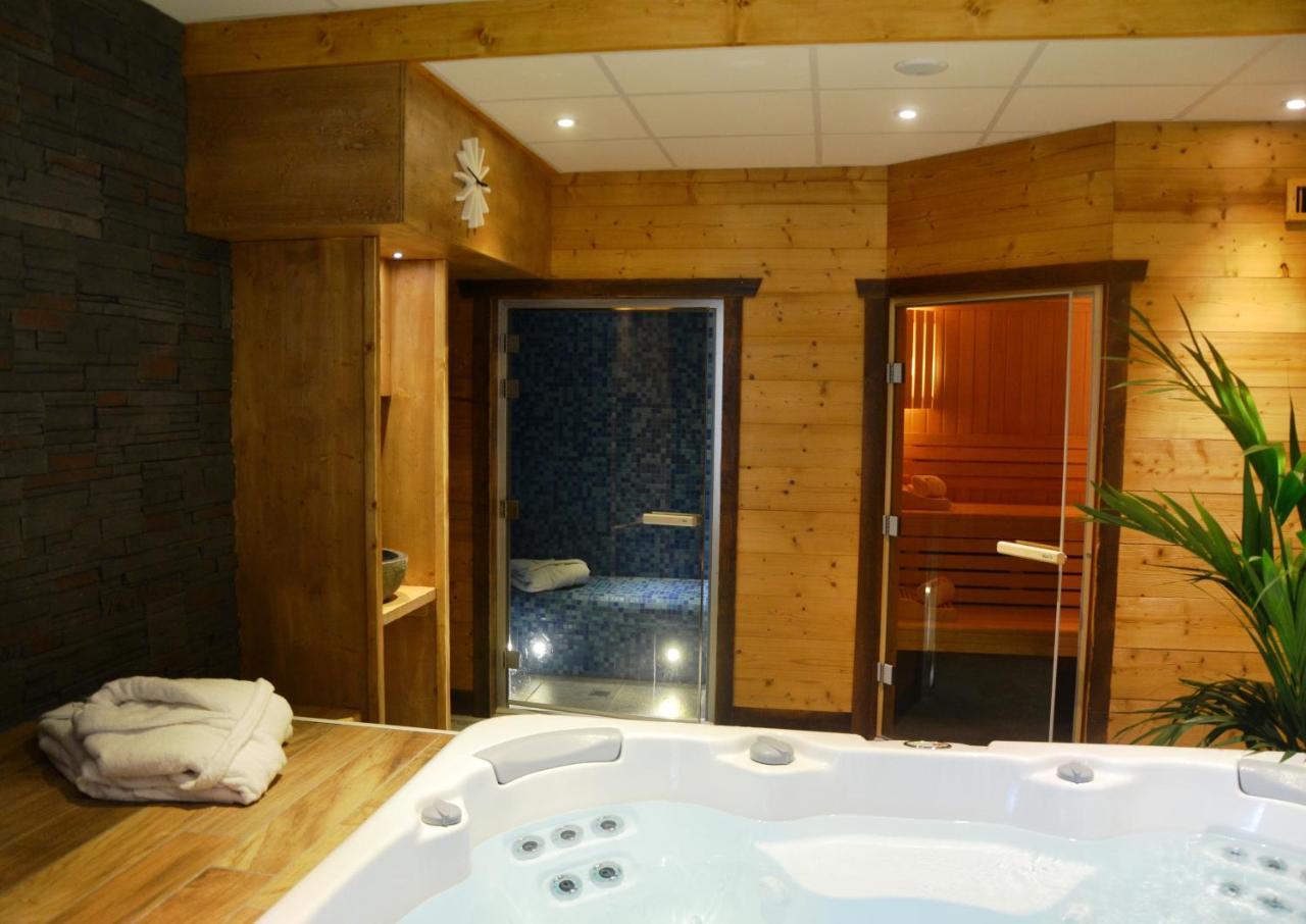 Logis Hotel Les Ancolies Areches Exterior photo